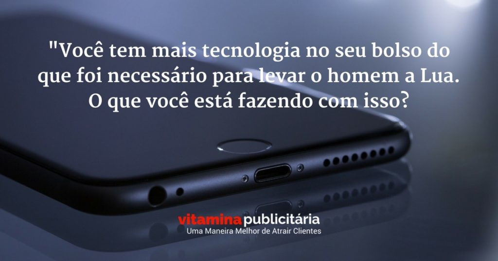 tecnologia-homem-lua-marketing
